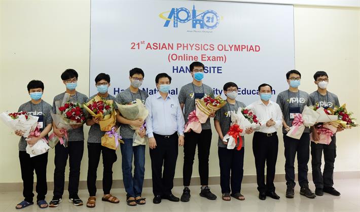 Việt Nam có học sinh đạt điểm cao nhất Olympic Vật lí Châu Á - Thái Bình Dương