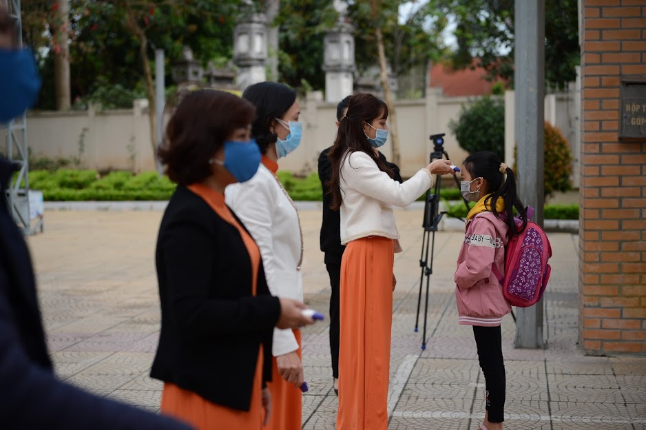 Hơn 2,1 triệu học sinh Hà Nội náo nức quay trở lại trường học