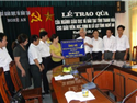 Ngành GD-ĐT Thanh Hóa, ủng hộ 200 triệu đồng cho học sinh vùng lũ tỉnh Nghệ An