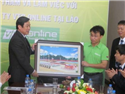 Bộ trưởng Bộ Thông tin và Truyền thông tới thăm VTC Online Lào