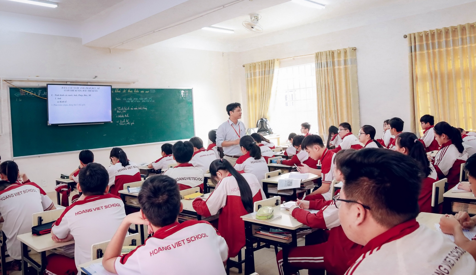 Đắk Lắk: Trường học phố núi có 100% học sinh đậu đại học