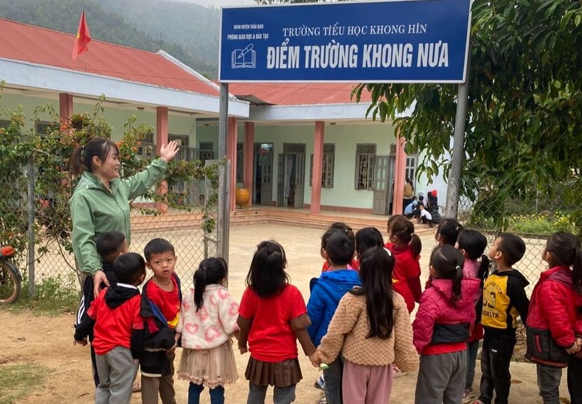 Tăng cường tiếng Việt cho trẻ vùng cao trước lớp 1